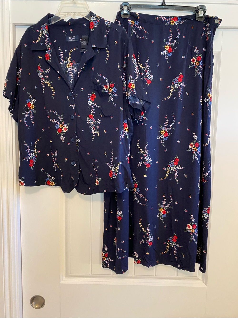 Claiborne Crazy Horse Navy Floral Two-Piece Skirt Set